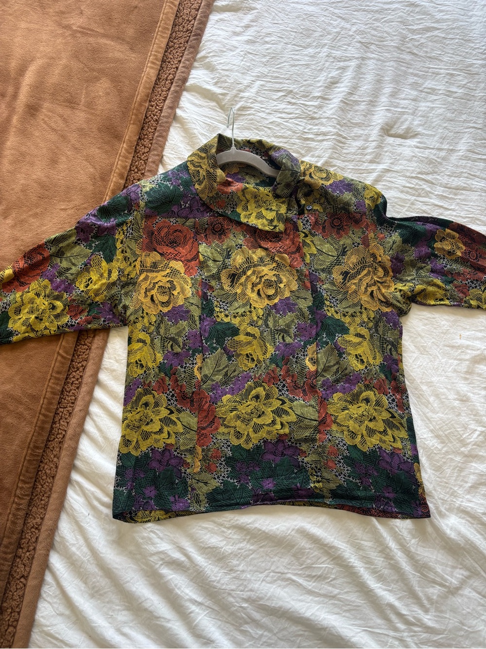 Vintage Michii Moon for Sanvo Bold Floral Lace Overlay Top
